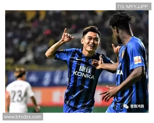 全球足球明星及其代表球队的精彩瞬间与成就回顾